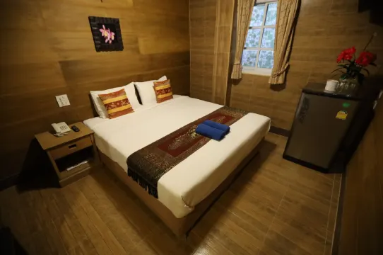 ห้องซูพีเรียร์ เตียงใหญ่ 1 เตียง