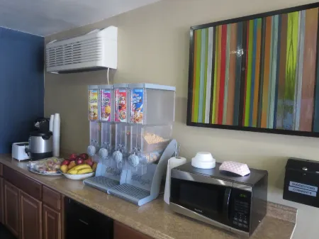 Howard Johnson by Wyndham Odessa TX