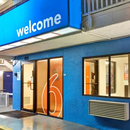 Motel 6 Dania Beach, FL