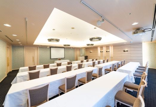 호텔 에피나르 나스 내부 시설