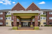 MainStay Suites Cedar Rapids North - Marion Hotels in Marion