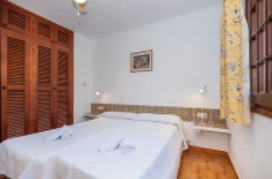 Apartamentos Son Bou Gardens by Menorcarentals