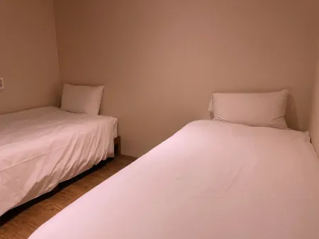 逗號普拉斯旅館