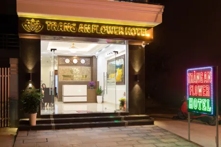 Trang An Flower Hotel Отели рядом со станцией Ninh Binh Railway Station