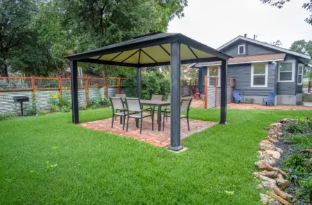 Remodeled Modern 1Br1BA Apt Near Downtown, 5Min Pearl Отели рядом с достопримечательностью «Сан-Антонио Ботаникал Гарден»