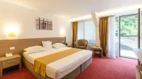Hotel Herastrau Отели рядом с достопримечательностью «Парк им.короля Михая I»