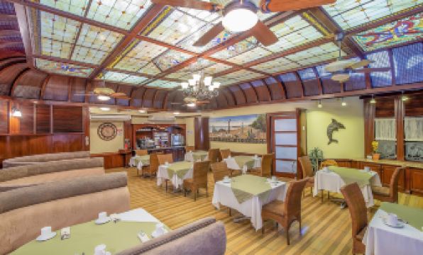 Hotel Casa Roland Golfito Resort