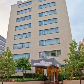 State Plaza Hotel