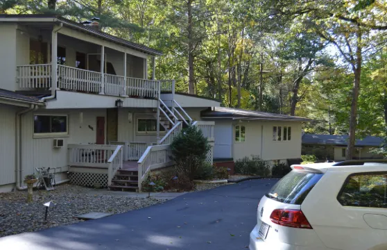 林中床和早餐旅館