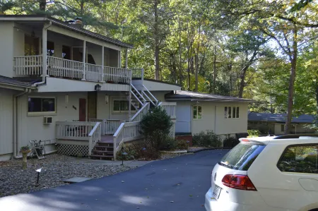 Inn the Woods Bed and Breakfast