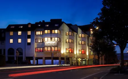 Central Hotel Отели в г. Бад-Дюрхайм