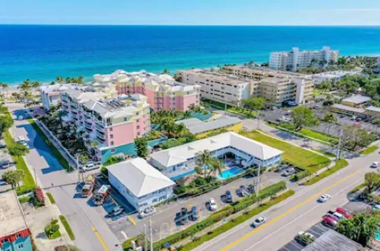 캐리지 하우스 리조트 모텔