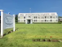 The Atlantic House Hotels in Наррангасетт