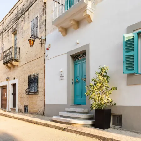 Myn in Rabat