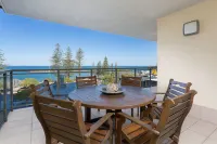 Proximity Waterfront Apartments Hotels in Redcliffe