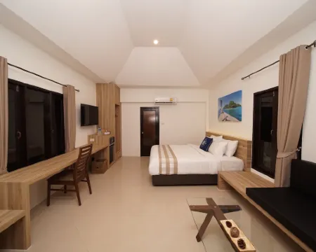 Aquavana Haad Rin Resort Hotels in Koh Phangan