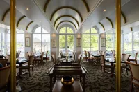 Milling Hotel Plaza - breakfast