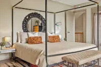 Emerald Bluff by AvantStay Lake Views Deck Fire Pit Game Room