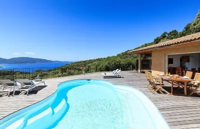 Domaine Valle Doniche Hotels in Serra-di-Ferro