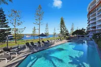 Silvershore Apartments on the Broadwater Hotels in Biggera Waters