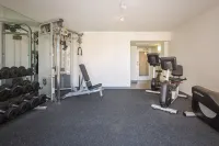 Park Shore Waikiki - Gym