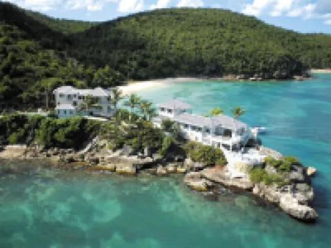Blue Waters Resort and Spa Hotels in Cedar Grove