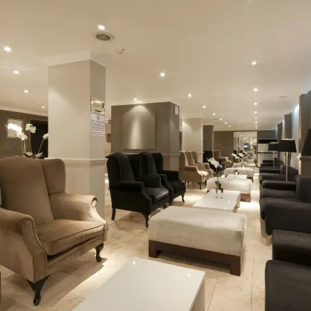 Manhattan Hotel