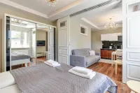 Costa Brava - Ekonomiczne Noclegi w Sopocie by Lion Apartments - Airport Shuttle