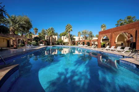 RS Hotel Karam Palace