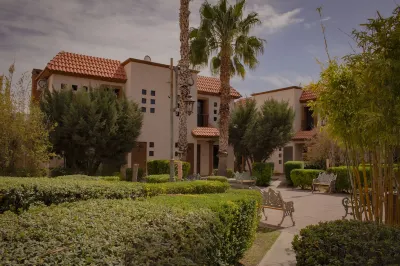 Suites Cervantes
