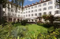 Hotel Elephant Weimar, Autograph Collection Hotels near Römisches Haus
