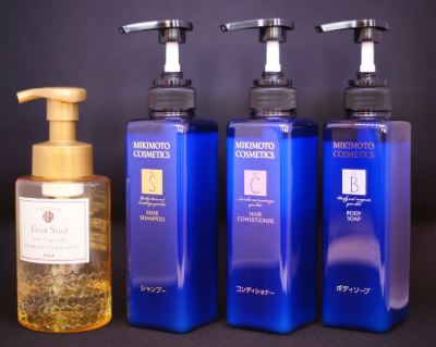 デラックス ツインルーム RJ ホテル那覇の写真