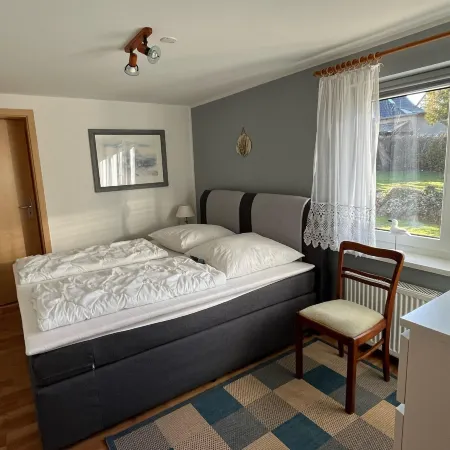 Cozy Coastal Stay with Garden