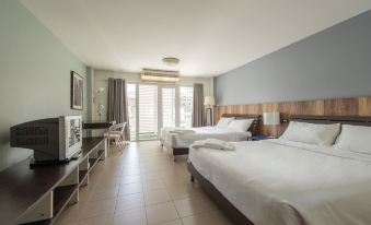 The Studio at Sathorn Terrace