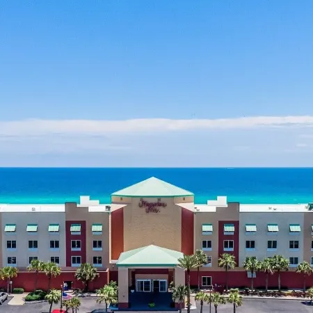 Hampton Inn Pensacola Beach