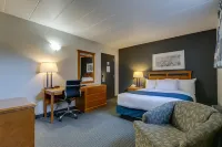 West Wing at Park Town Hotels in Saskatoon