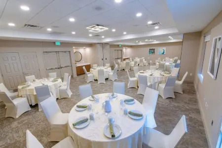 Hilton Garden Inn Lakewood Отели рядом с достопримечательностью «Шортаун Баллпарк»