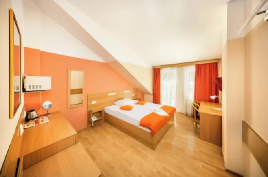 Residence Tabor Hotels in Zizkow