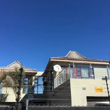 Kanyi Guest House