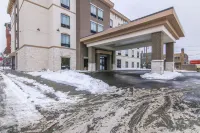 Cobblestone Inn & Suites - Menomonie/UW-Stout