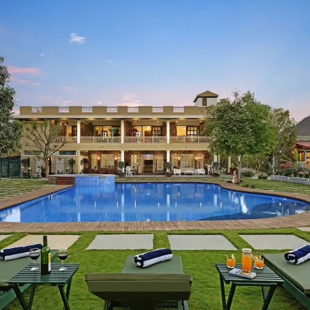 Vatsalya Vihar - A Luxury Pool Villas Resort
