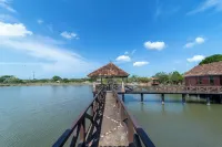 Velankanni Lake Resort Hotels in Nagapattinam