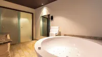 East Hotel Hamburg - bañera