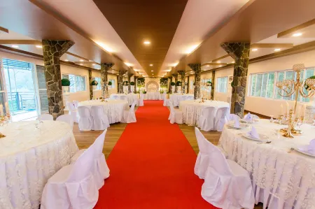 Vista Tala Resort & Recreational Park Отели в г. Dinalupihan