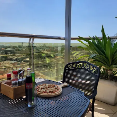Island Paradise Inn