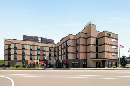 Home2 Suites by Hilton Denver West - Federal Center Отели рядом с достопримечательностью «Green Mountain»