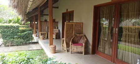 Mama Bella's Retreat Отели в г. Західний Ломбок