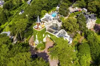 Domaine Saint Clair   le Donjon Hotels in 