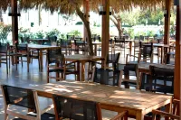 Portemilio Hotel & Resort Hôtels à : Zouk Mikael