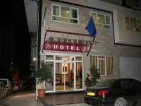 Hotel 2 Horloges Ξενοδοχεία στην πόλη Oran